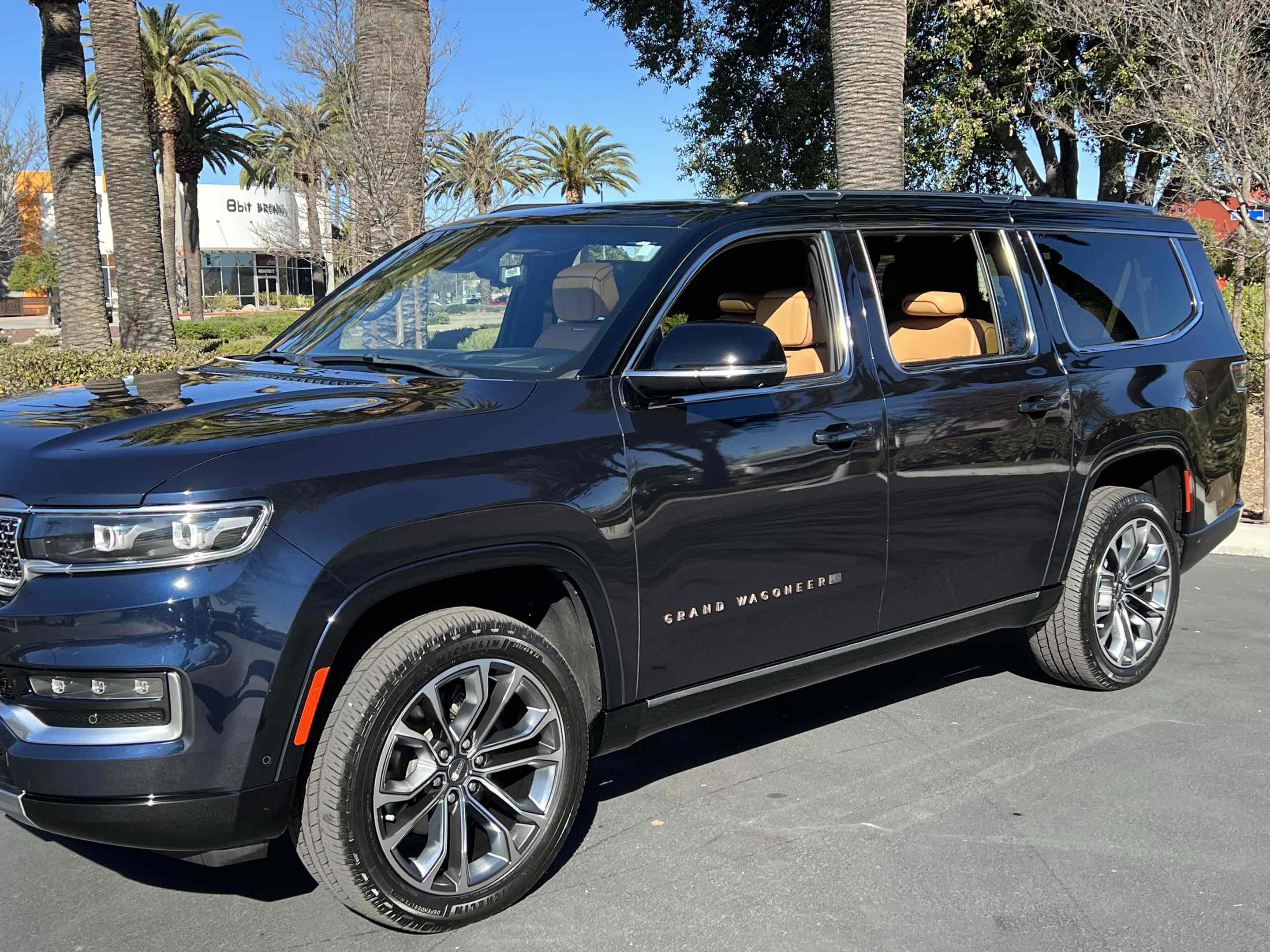 Used 2023 Jeep Grand Wagoneer L Series III image 76