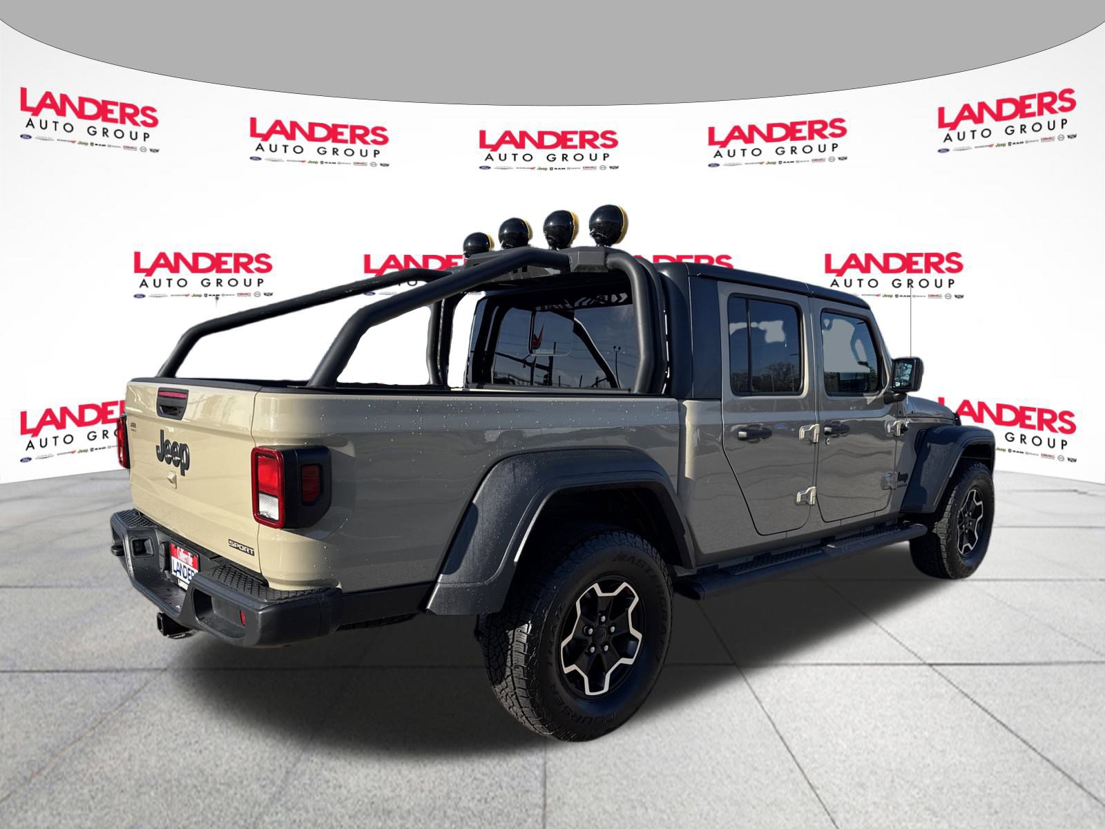 Used 2020 Jeep Gladiator Sport w/ Quick Order Package 24S image 3