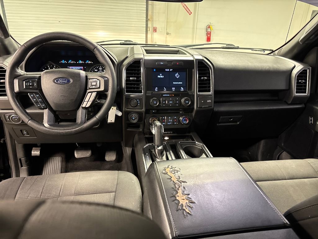 Used 2016 Ford F150 XLT w/ Equipment Group 302A Luxury image 38