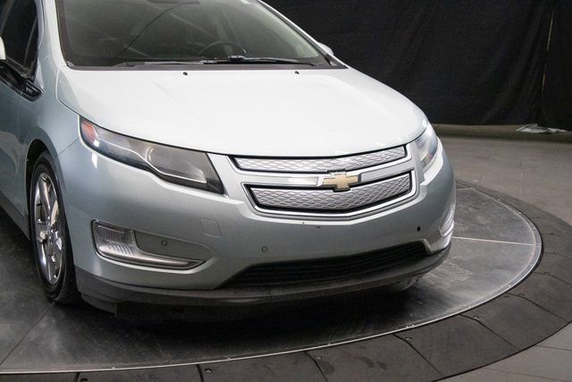 Used 2012 Chevrolet Volt Premium w/ Premium Trim Package image 3