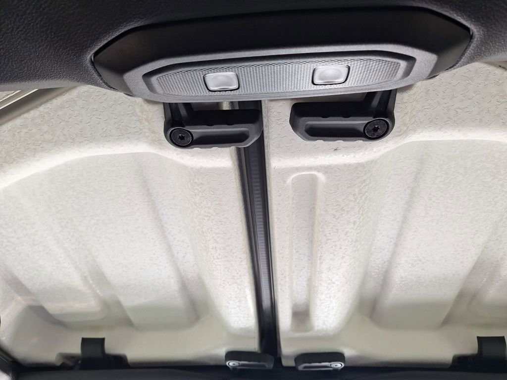 Used 2024 Jeep Wrangler Sahara image 20