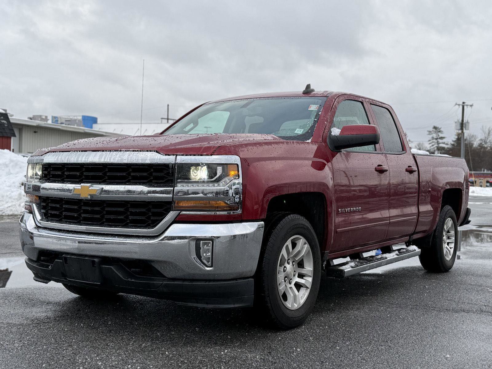 Used 2018 Chevrolet Silverado 1500 LT w/ All Star Edition image 9