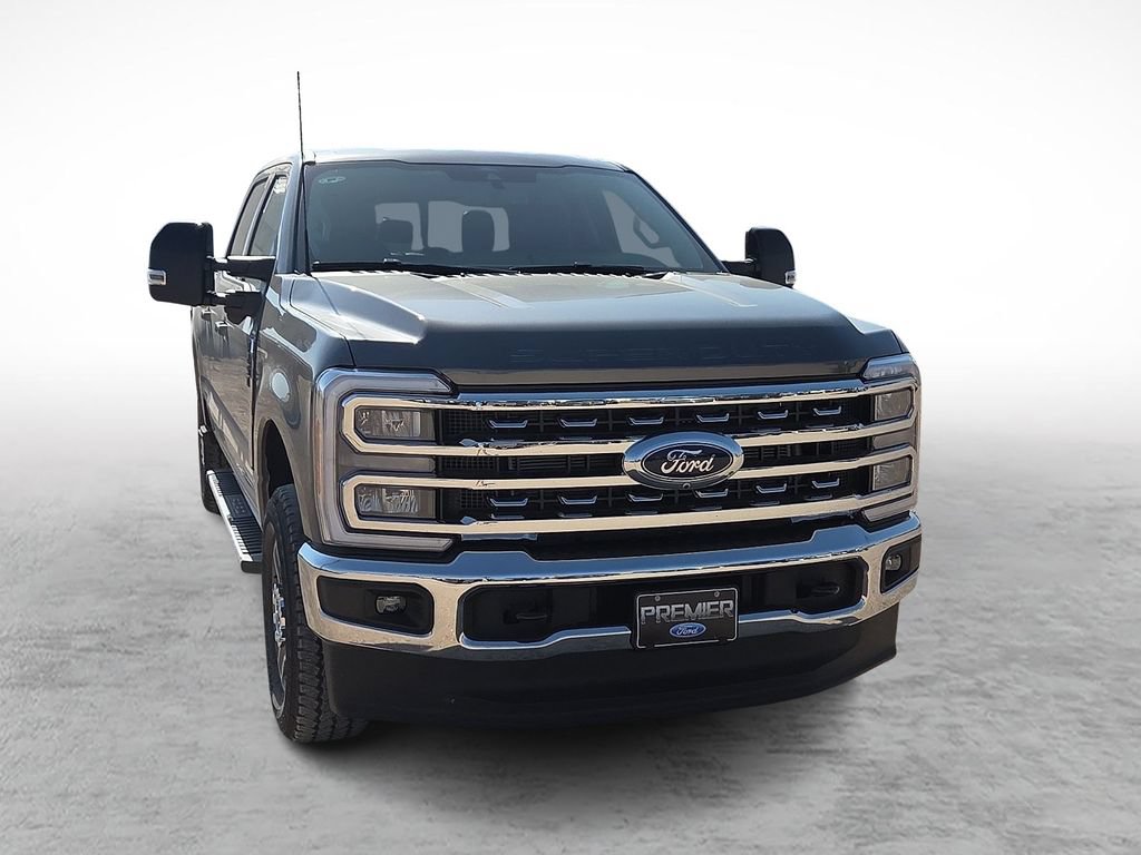 New 2026 Ford F250 Lariat w/ FX4 Off-Road Package AWD/4WD image 2