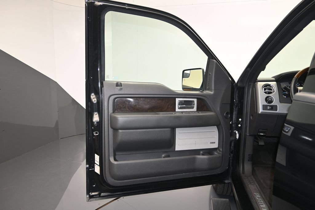 Used 2013 Ford F150 Platinum AWD/4WD image 10