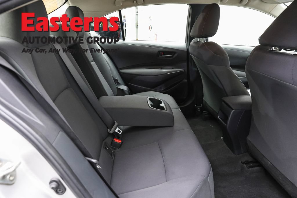Used 2022 Toyota Corolla LE FWD image 22