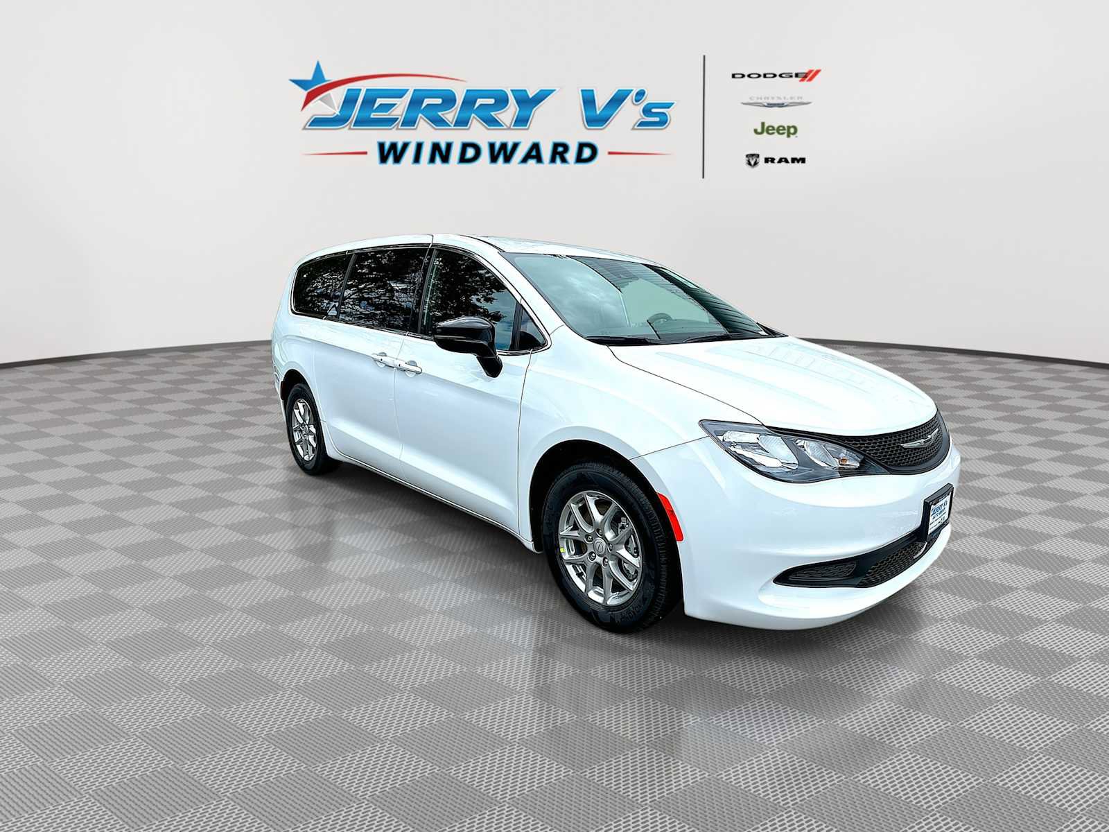 New 2026 Chrysler Voyager LX image 2