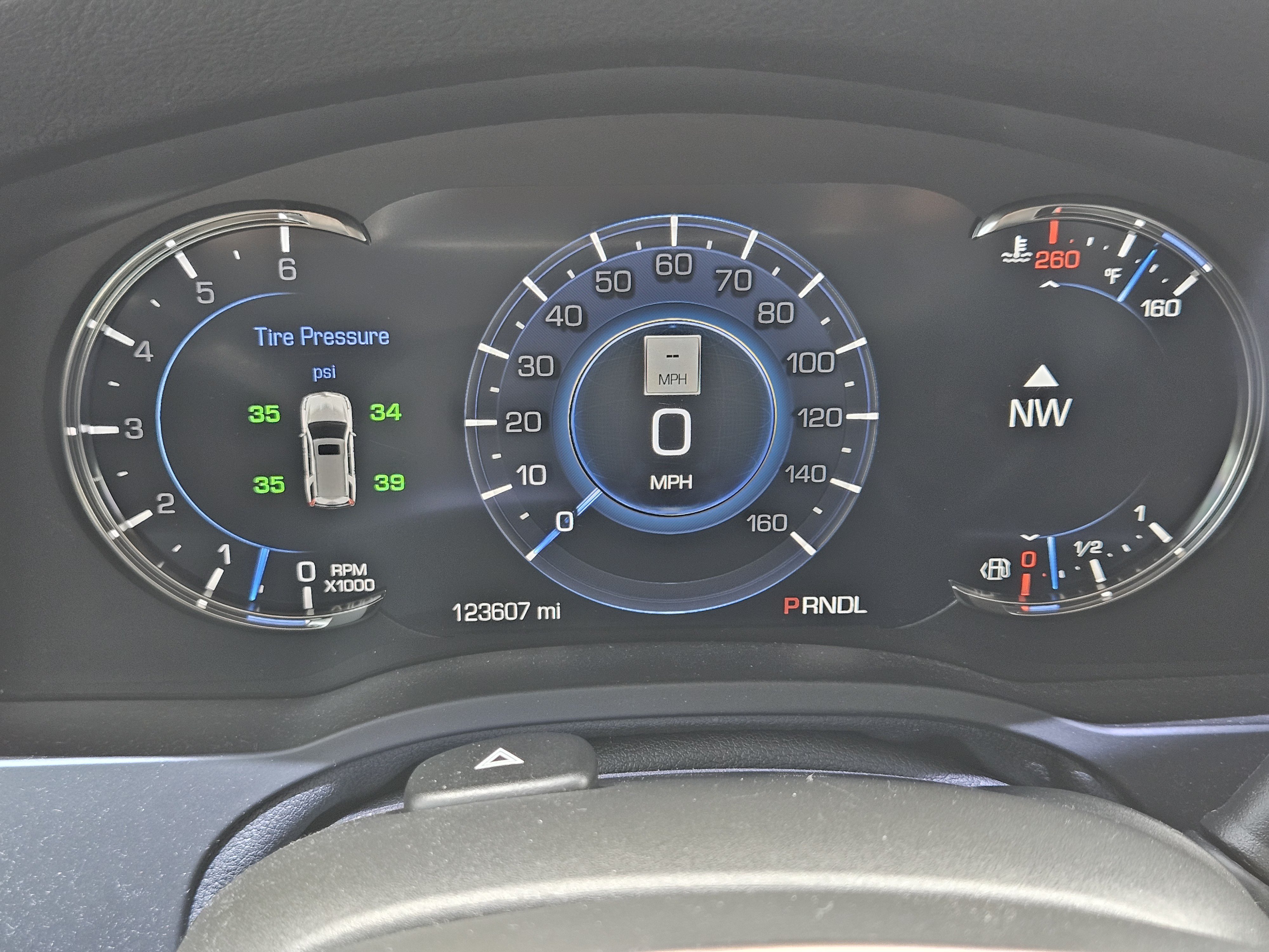 Used 2020 Cadillac Escalade ESV Luxury RWD image 15