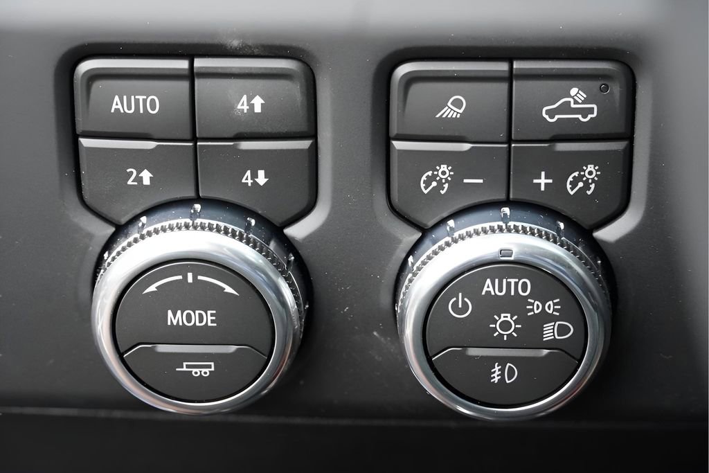 New 2026 GMC Sierra 2500 Denali Ultimate w/ Max Trailering Package image 25