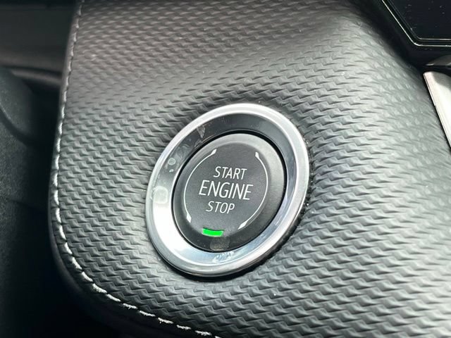 Used 2026 Chevrolet Equinox LT AWD/4WD image 17
