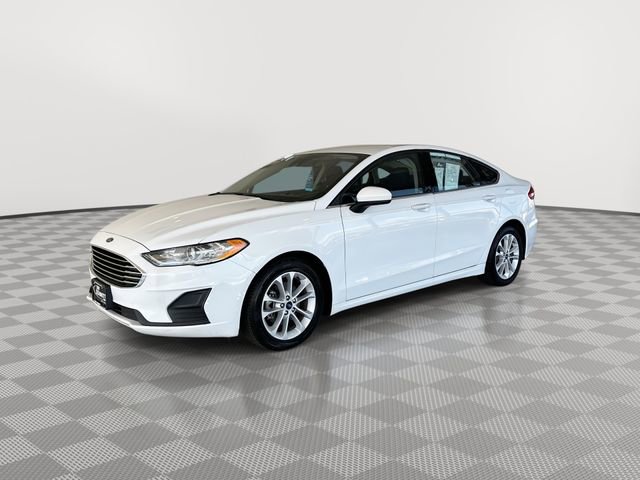 Used 2020 Ford Fusion SE FWD image 6