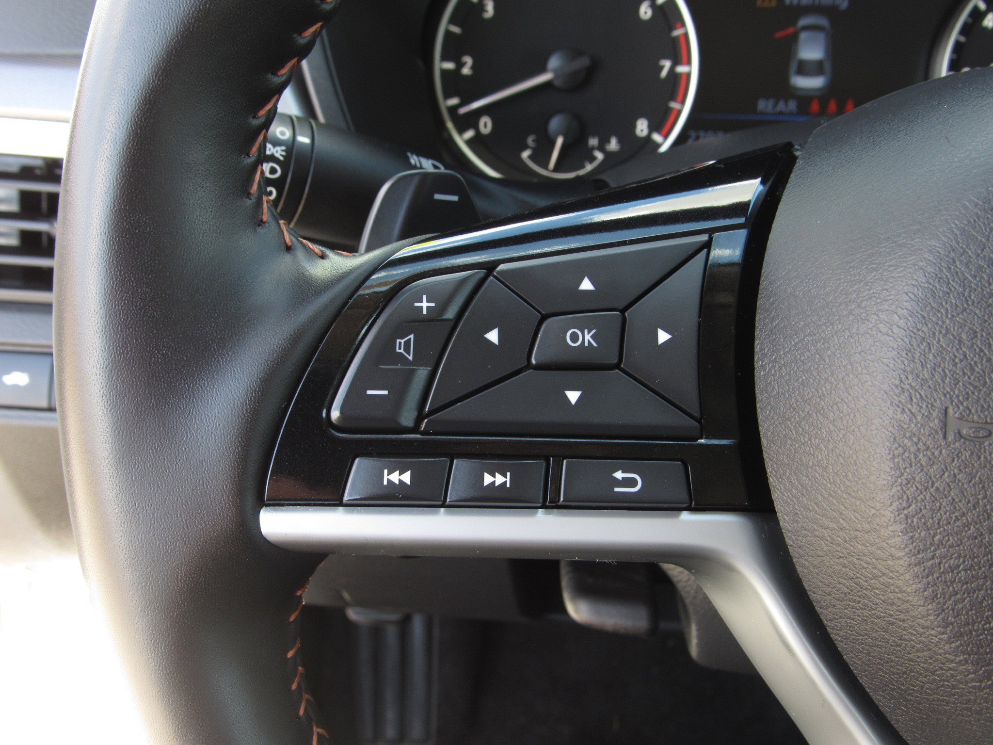 Used 2025 Nissan Altima 2.5 SR image 22