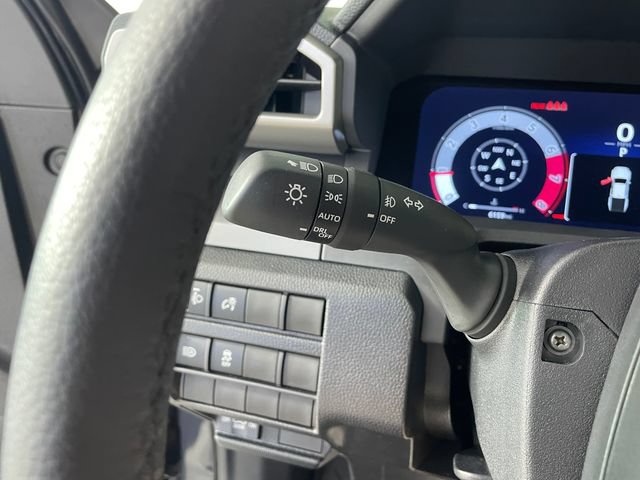 Used 2025 Toyota Tacoma TRD Sport AWD/4WD image 14