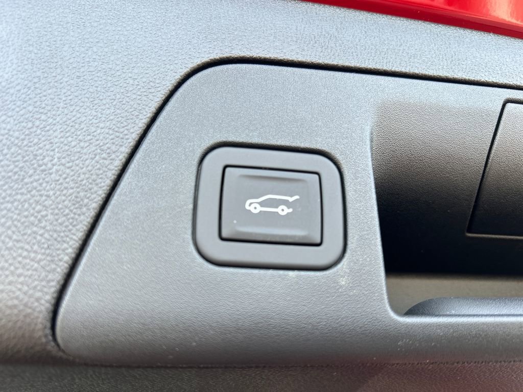 Certified 2025 Buick Envision Avenir image 42