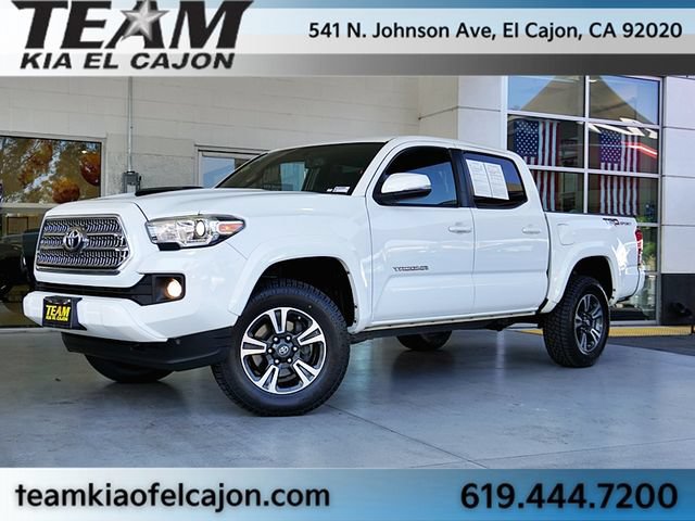 Used 2016 Toyota Tacoma TRD Sport w/ Towing Package RWD image 2