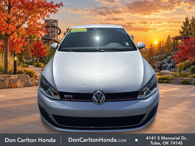 Used 2017 Volkswagen GTI S FWD image 2