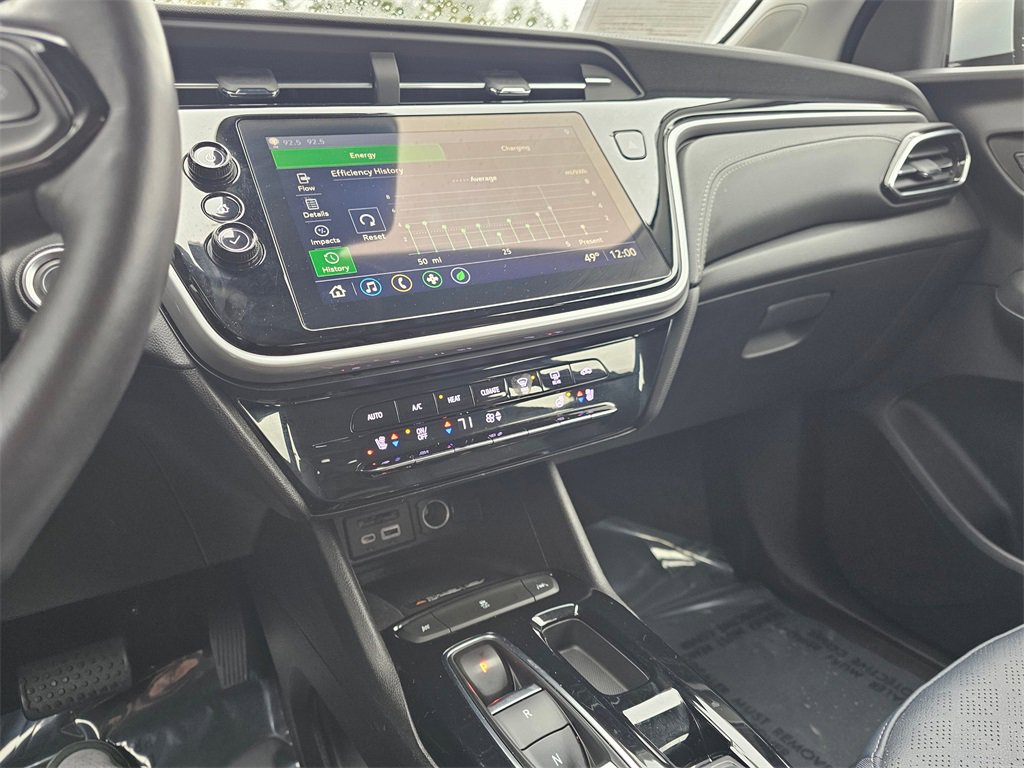 Used 2022 Chevrolet Bolt EUV LT w/ Convenience Package image 27