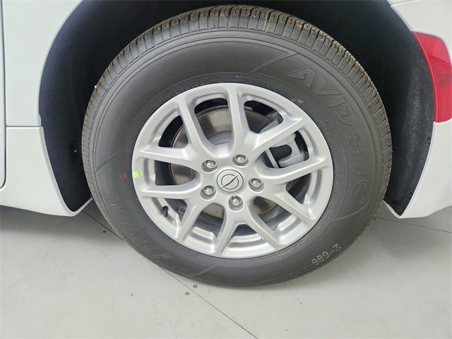 New 2026 Chrysler Pacifica Select image 42