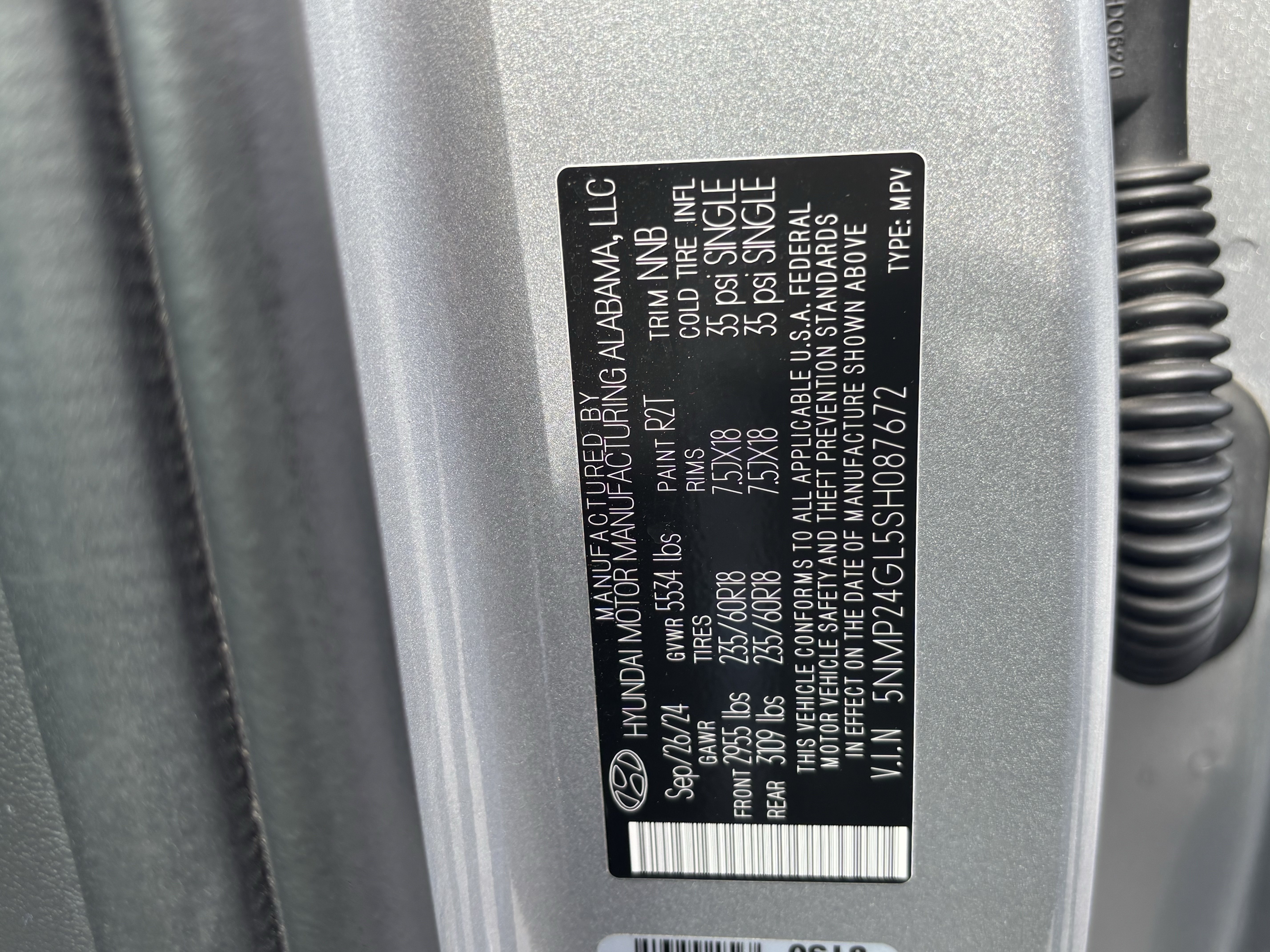 Used 2025 Hyundai Santa Fe SEL FWD image 29