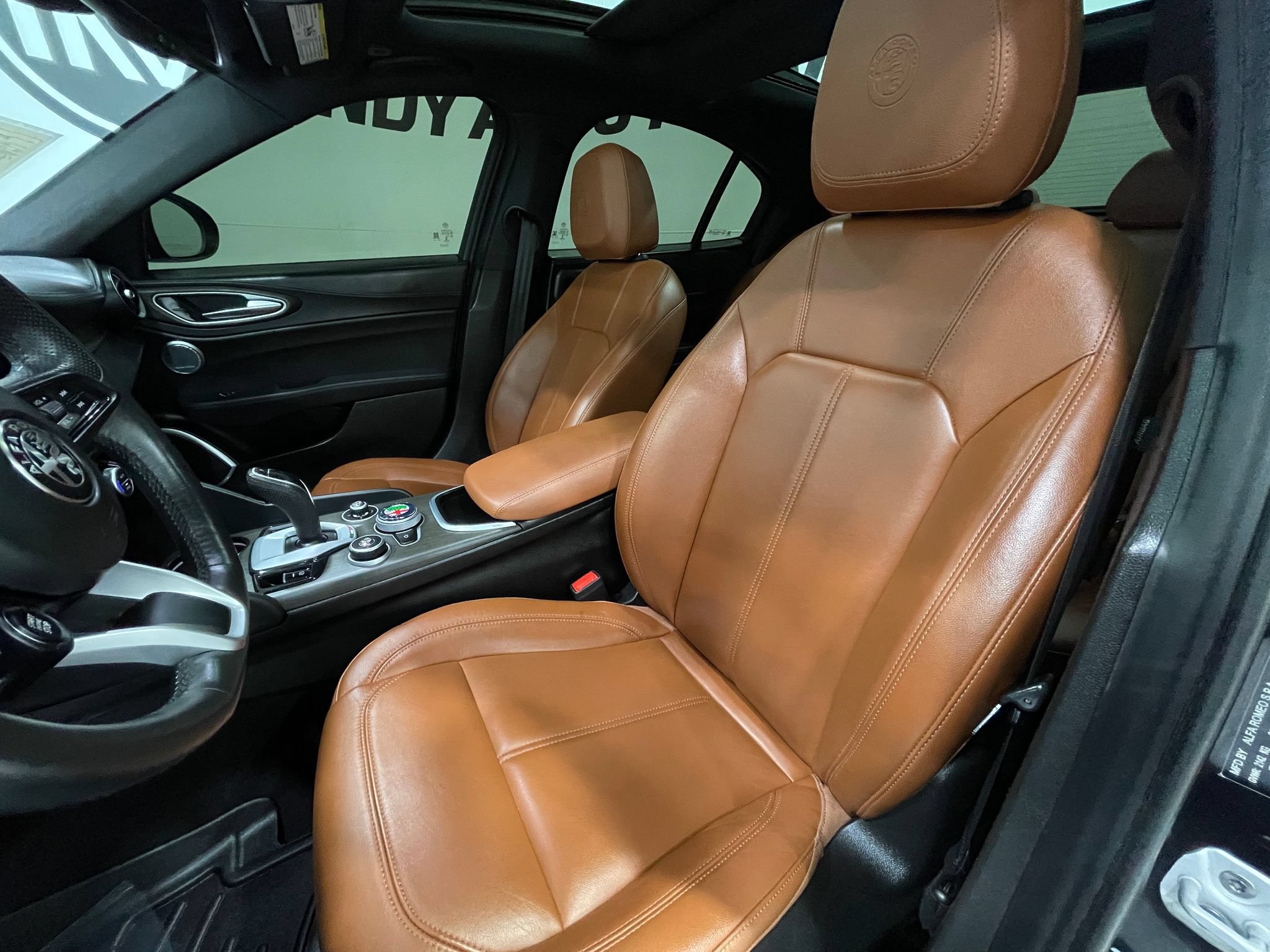 Used 2022 Alfa Romeo Giulia Ti AWD/4WD image 14