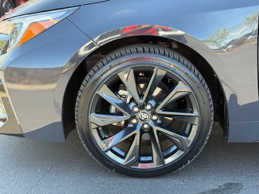 Certified 2025 Toyota Corolla SE w/ SE Premium Package image 9
