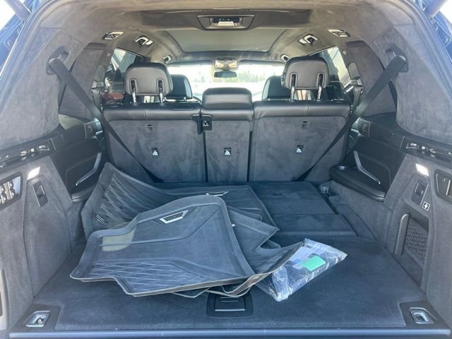 Used 2024 BMW X7 xDrive40i w/ M Sport Package image 46