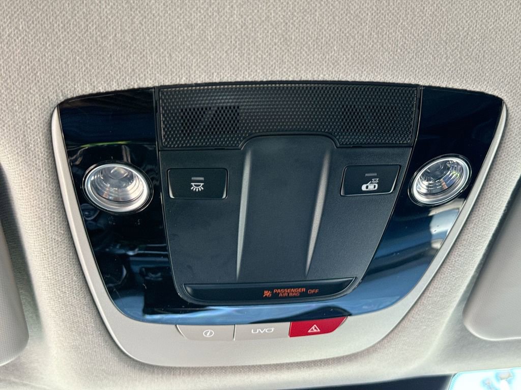 Used 2023 Kia Seltos S w/ Navigation Package FWD image 19