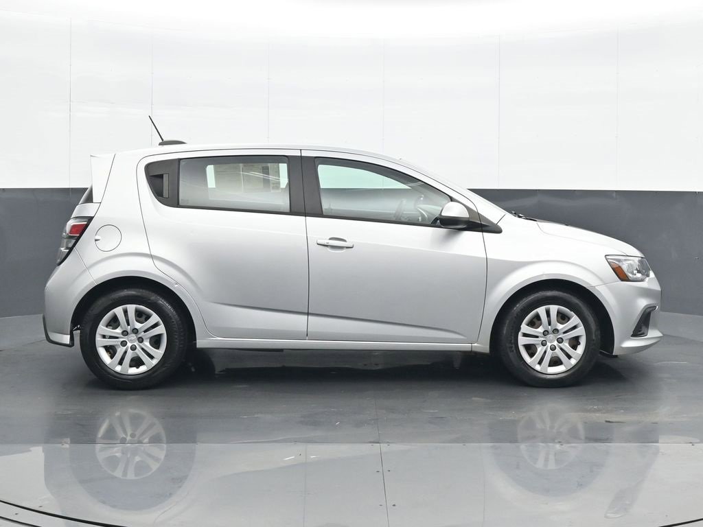 Used 2019 Chevrolet Sonic LT image 7