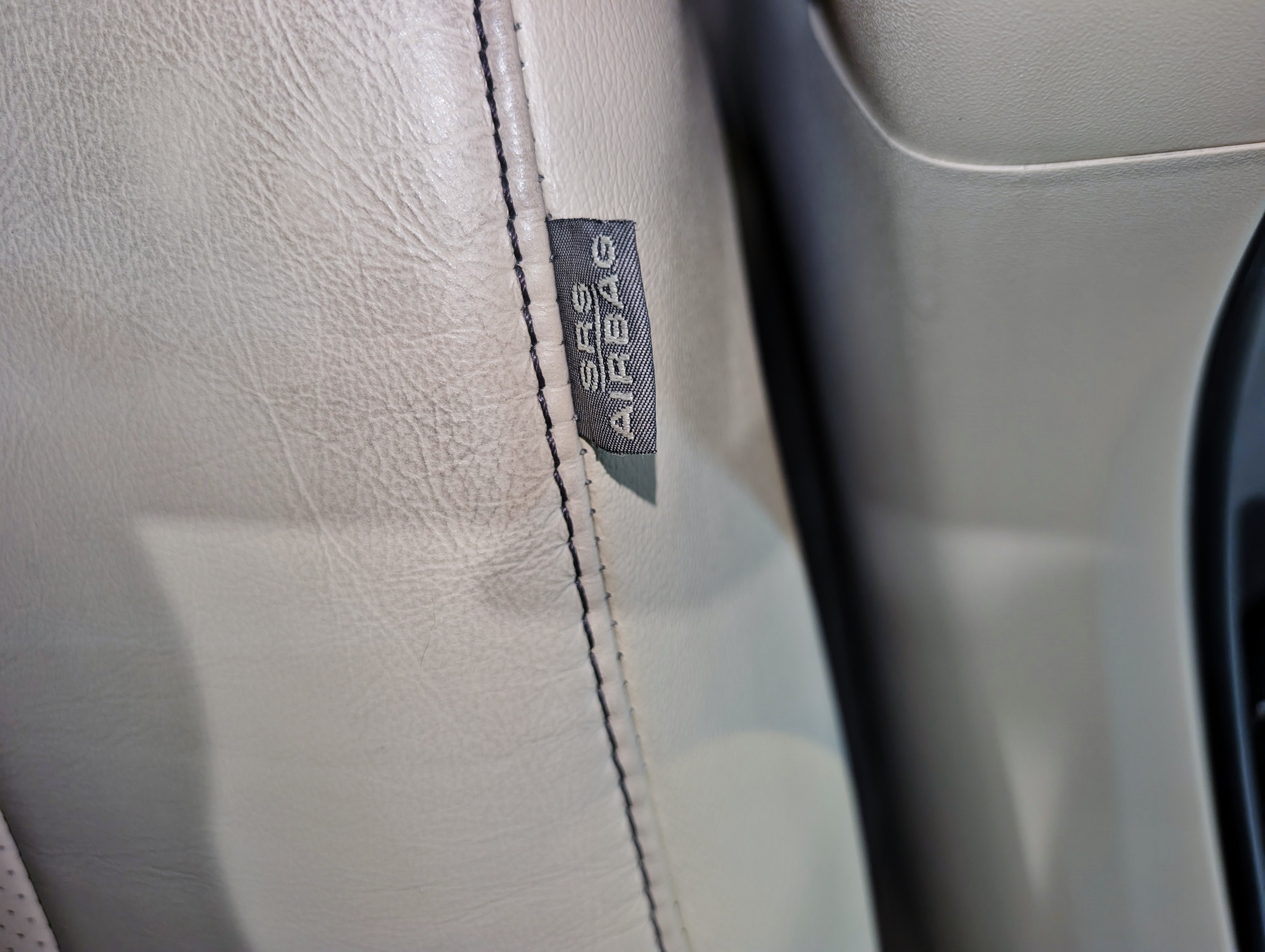 Used 2015 Lexus RX 450h AWD image 48