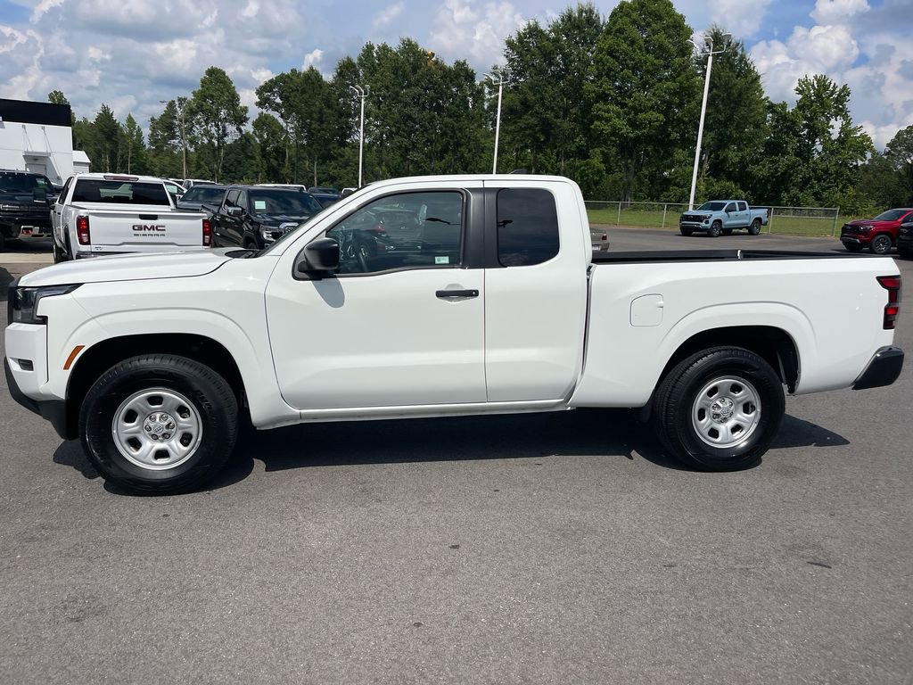 Used 2024 Nissan Frontier S w/ S Utility Package image 2