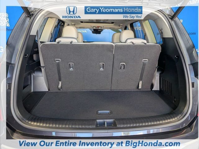 Used 2025 Kia Telluride S FWD image 14