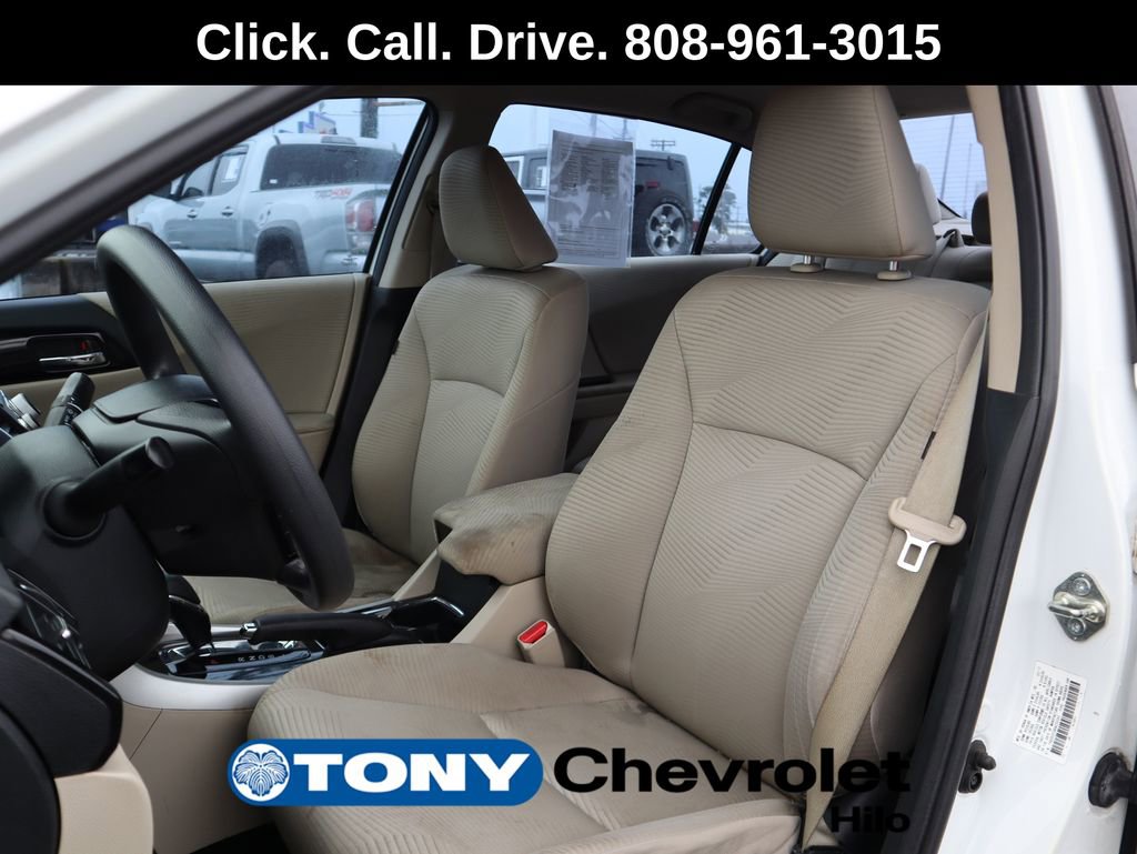 Used 2017 Honda Accord LX image 11