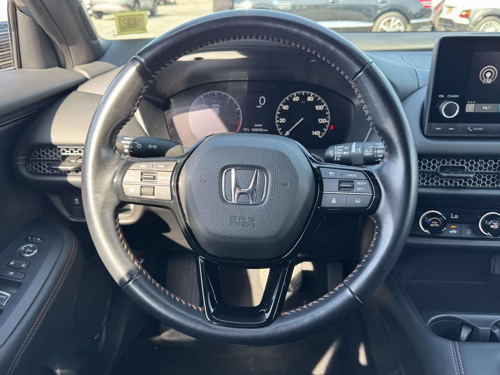 Used 2025 Honda HR-V Sport image 14