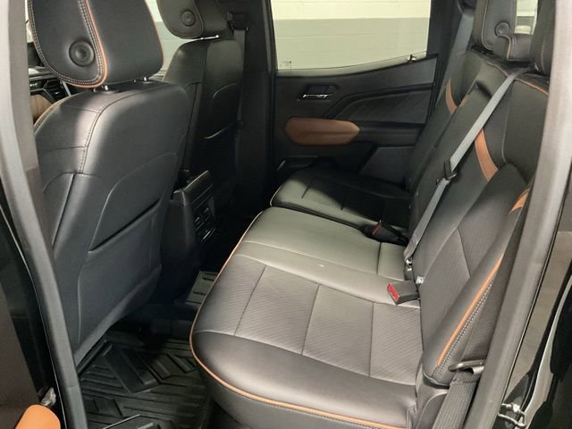 Used 2024 GMC Canyon AT4 w/ AT4 Premium Package image 18