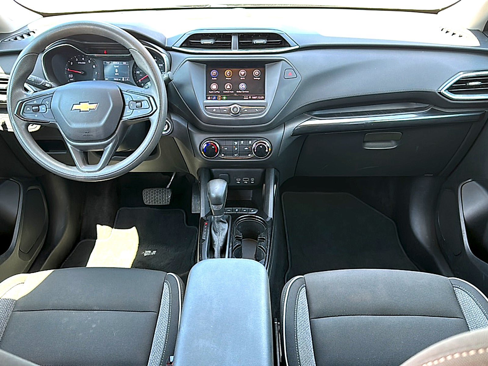 Used 2022 Chevrolet TrailBlazer LT FWD image 20