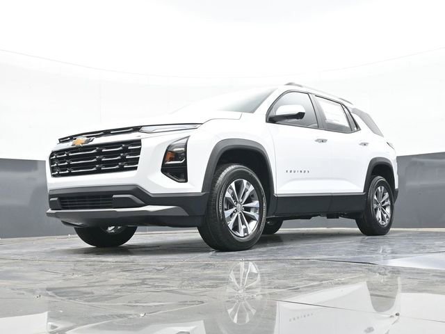 New 2026 Chevrolet Equinox LT w/ Convenience Package II FWD image 59