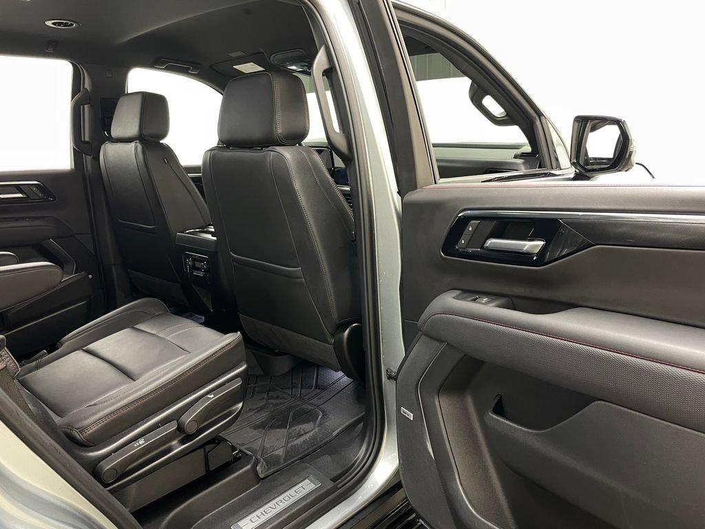 Certified 2025 Chevrolet Tahoe RST w/ RST Performance Edition AWD/4WD image 46