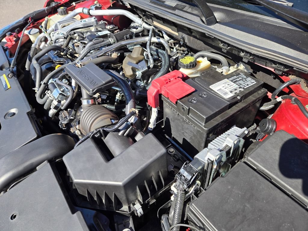 Used 2021 Nissan Sentra SR w/ Electronics Package FWD image 21