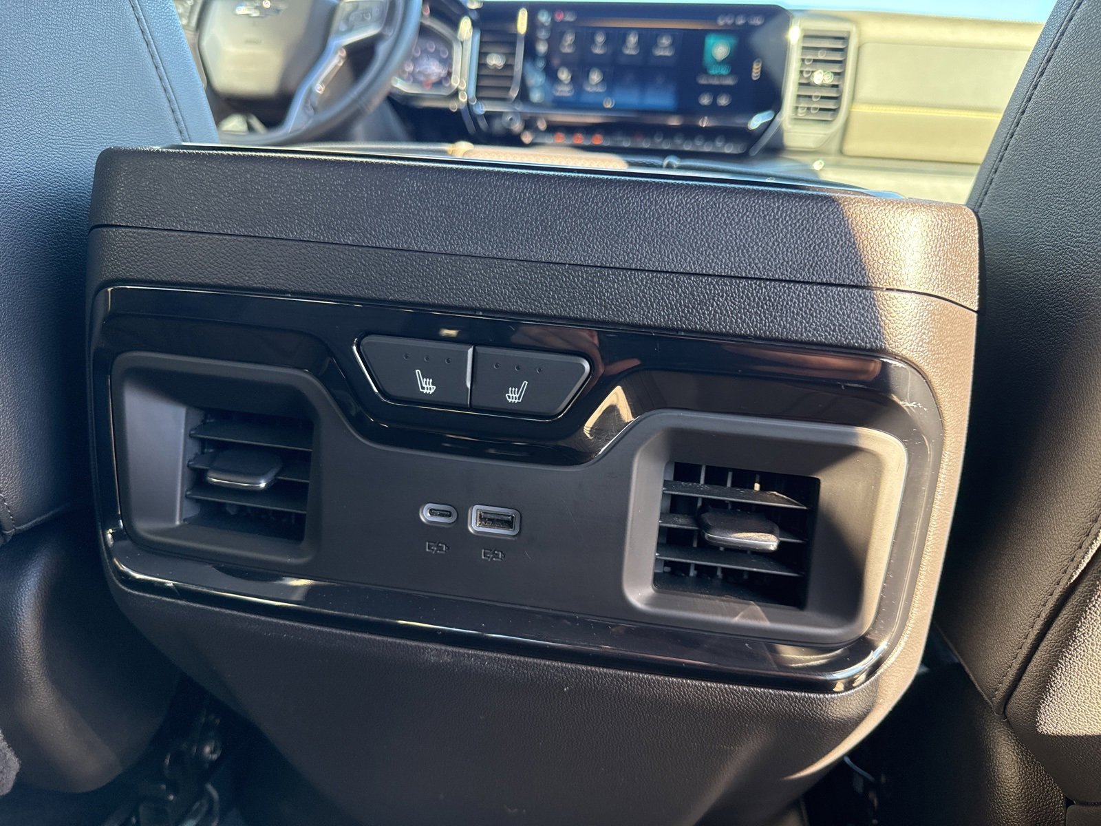 Used 2024 Chevrolet Silverado 1500 ZR2 w/ Technology Package image 15