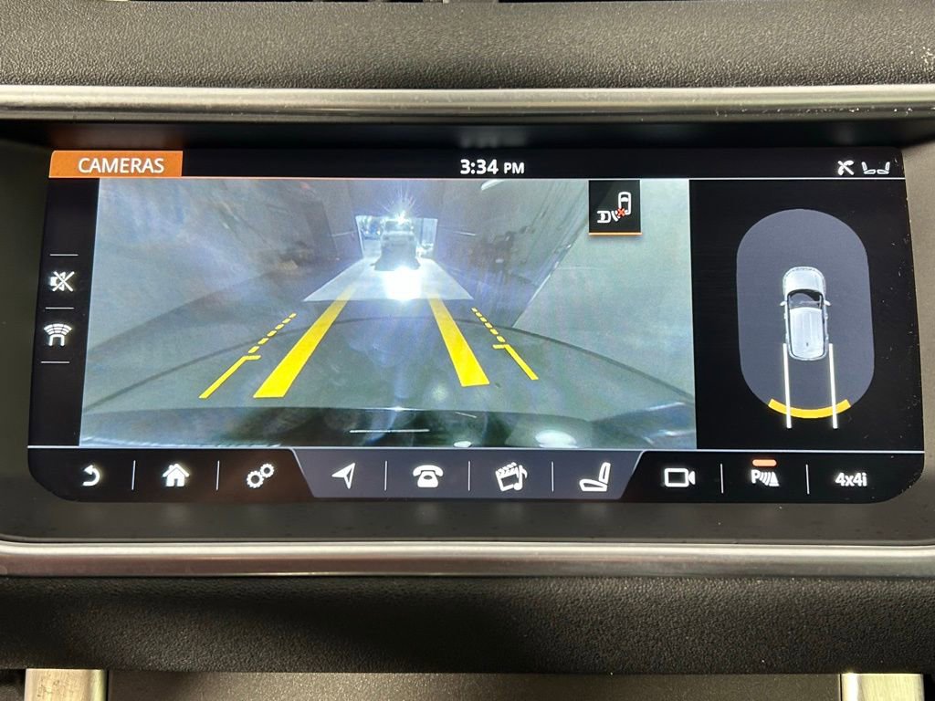 Used 2017 Land Rover Range Rover Evoque SE Premium image 21