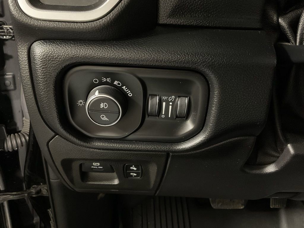 Used 2019 RAM 1500 Big Horn image 24