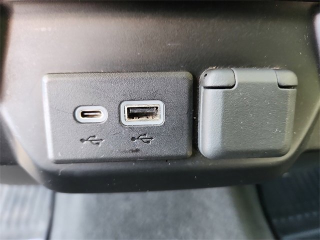 Used 2021 Chevrolet Silverado 2500 LT image 22