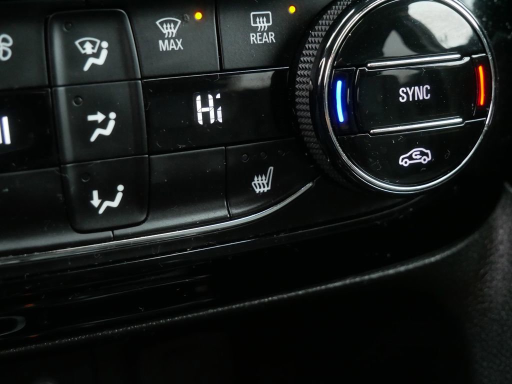 Used 2023 Buick Encore GX Select image 22