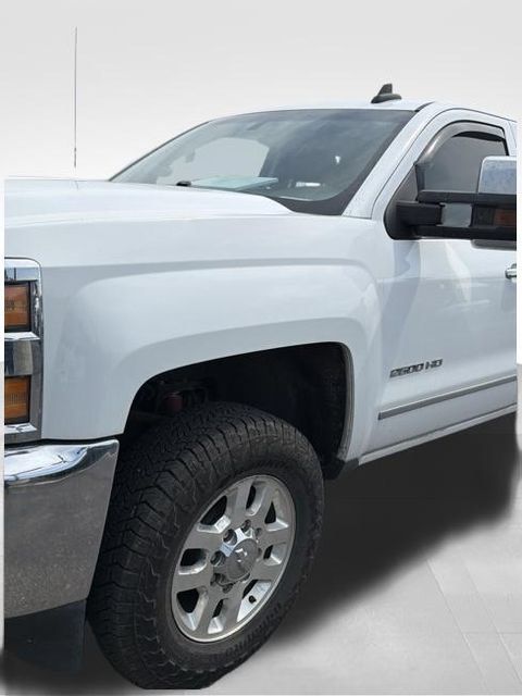 Used 2015 Chevrolet Silverado 2500 LTZ w/ Z71 Package, Off-Road AWD/4WD image 11