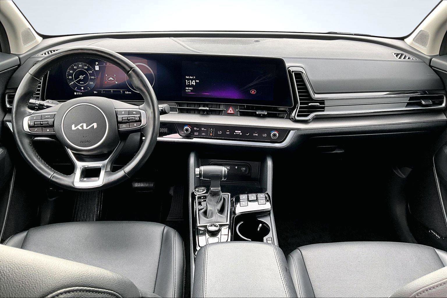 Used 2025 Kia Sportage SX AWD/4WD image 17