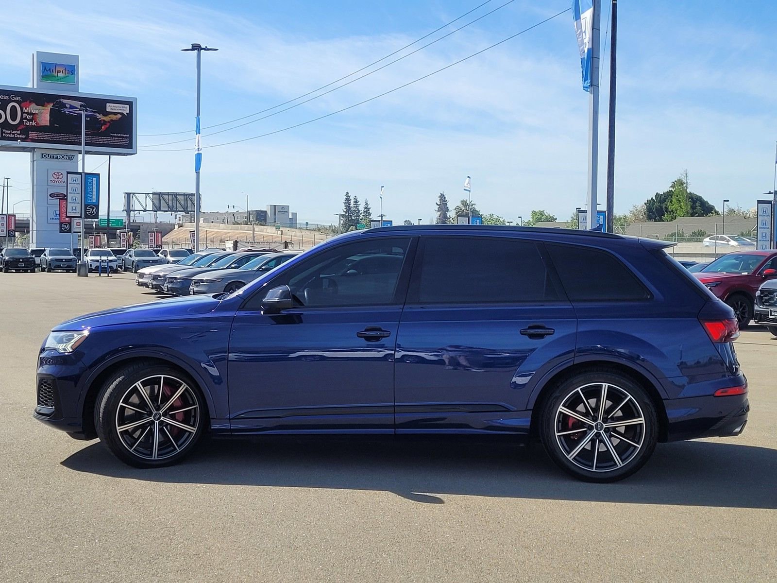 Used 2020 Audi SQ7 Prestige w/ S Sport Package image 8