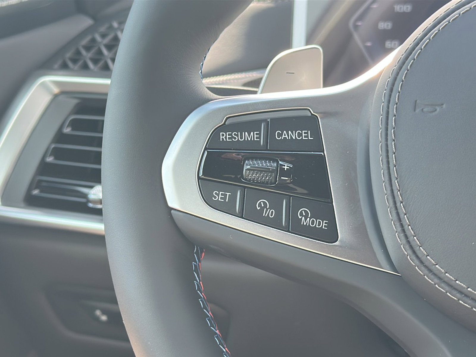 New 2026 BMW X5 M60i image 19