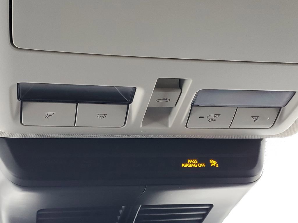 Used 2025 MAZDA CX-50 AWD 2.5 S w/ Weather Package image 32