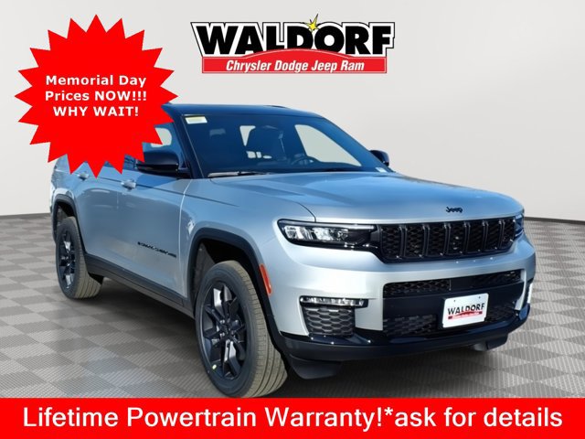 New 2025 Jeep Grand Cherokee 4WD image 1