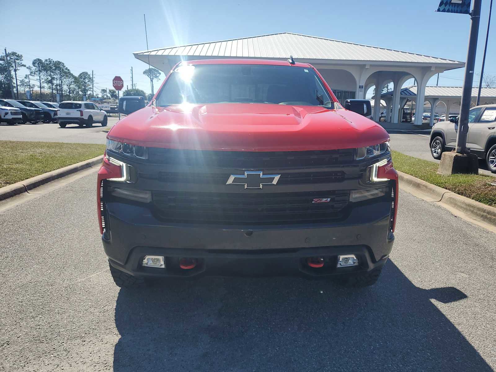 Used 2021 Chevrolet Silverado 1500 LT Trail Boss w/ Convenience Package II image 9