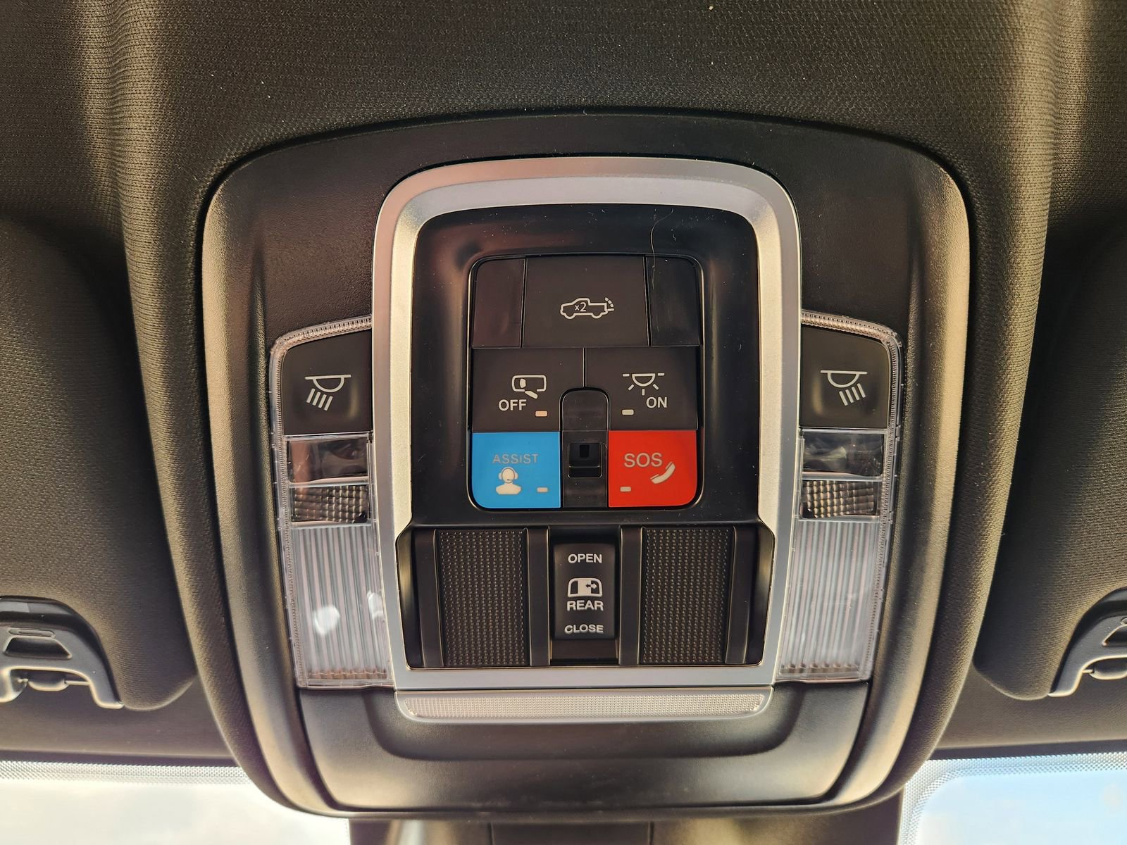 New 2026 RAM 2500 Limited image 40